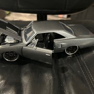 1970 Plymouth Road Runner Gray Diecast Model Car with Opening Doors